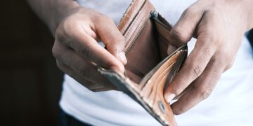 67% Of U.S. Workers Are Now Living Paycheck To Paycheck