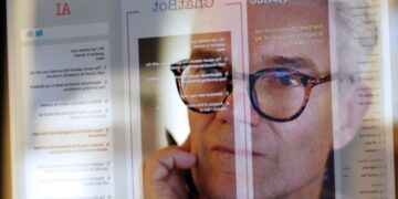 ADP Flags AI Disruptions As U.S. Job Growth Nearly Flat In August