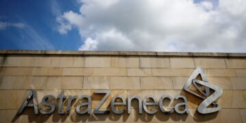 AstraZeneca Joins Pharma Pullback From U.K., Putting 1,000 Cambridge Jobs On Ice