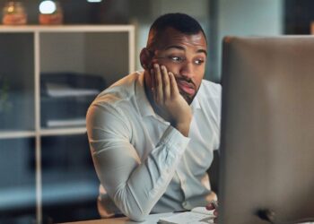 “Date Them Till You Hate Them” Is the Workplace Trend No One Wants to Confront