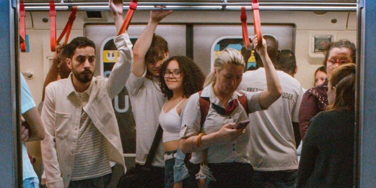 Gallup Research Challenges Narrative Of A Mass Return To The Office