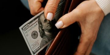 Should Minimum Wage Be $66 An Hour What The Numbers Really Say