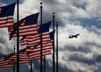 South Korea, China Poised To Capitalize On U.S. H-1B Visa Shakeup