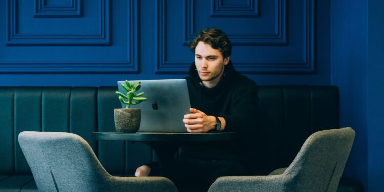 Stanford Economist Debunks The Future Of Remote Work