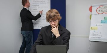 The Rise of AI Time Assistants Friend or Foe