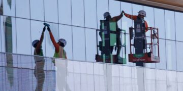 U.S. Labor Market Nearly 1 Million Jobs Weaker Than Originally Reported