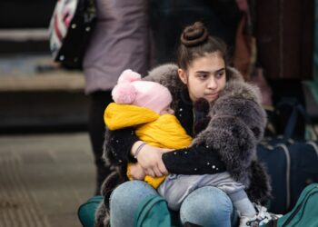 U.S. Loses 1.2 Million Immigrant Workers, Straining Labor Supply