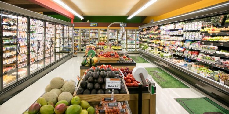 Walmart CEO Freezes Hiring, Says AI Will Reshape All 2.1 Million Employee Roles