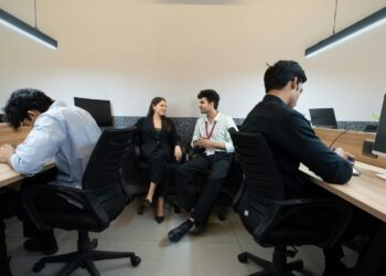 Why Smart Flex Space Operators Are Automating Community To Fuel Growth