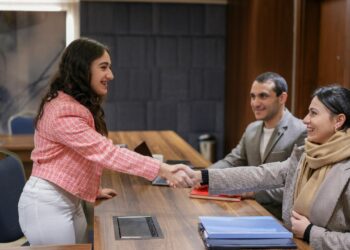 Why Your Digital Presence Now Outweighs Your Resume