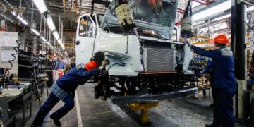 Furloughs, Shortened Weeks, And Wage Cuts Russia’s Workers Feel The Strain Of War Economy