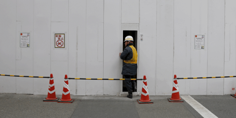 Japan’s Biggest Union Aims For 5% Wage Hikes To Offset Inflation