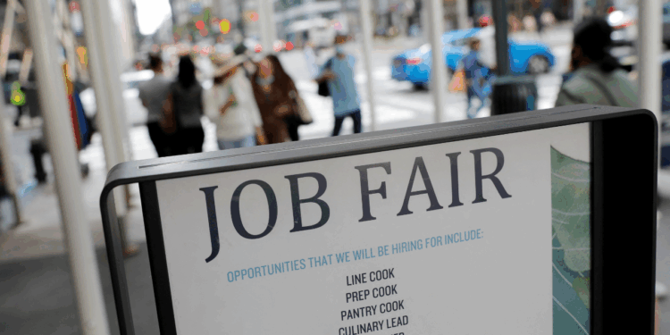 Jobless Claims Rise To 232,000 As 1.94 Million Americans Collect Benefits