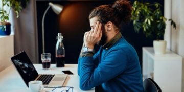 Practical Strategies To Combat Isolation, Stress And Burnout In Remote Teams