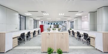 Real Estate Expert Warns Office Leasing Models Are “Out of Sync” With The Future Of Work