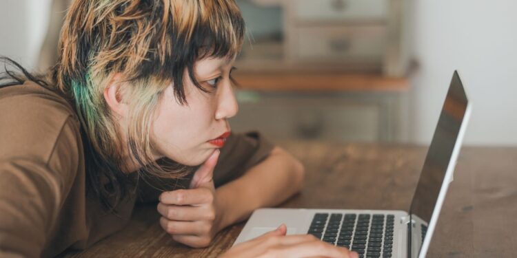 Six In Ten Gen Z Workers Talk To AI More Than Coworkers