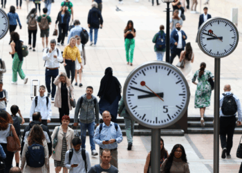 U.K. Wages Climb 4.3% As The Gender Pay Gap Shrinks