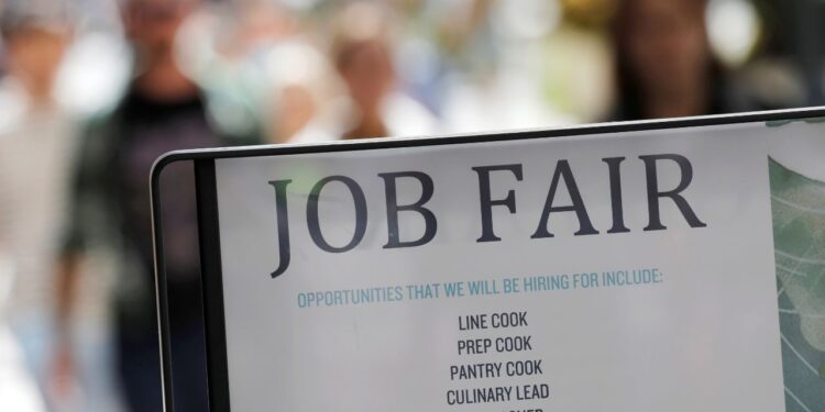 U.S. Jobless Claims Edge Lower As Economists Track Labor Market Without Official Data