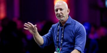 U.S. Senator Bernie Sanders Demands Bezos Address Job Losses From Amazon’s AI Push