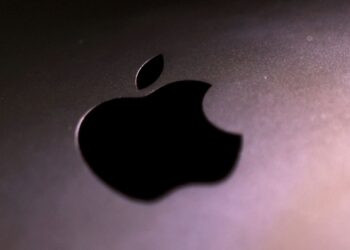 Apple Lays Off Dozens Across Business And Government Sales Divisions