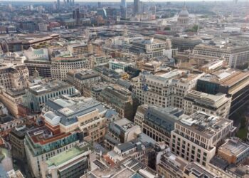 British Firms Freeze Hiring And Investment Ahead Of High-Stakes Budget