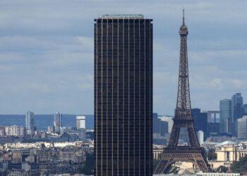 Eurozone Business Confidence Improves, But Steep Factory Job Losses Show Manufacturing Strain