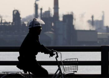 Japan’s Real Wages Fall For Ninth Straight Month As Inflation Outpaces Pay