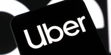 New Zealand Supreme Court Rules Uber Drivers Are Employees, Shaking Gig Economy