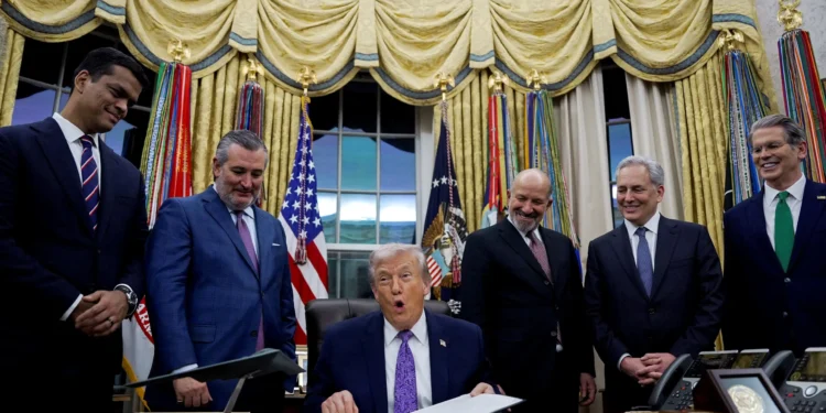 Trump’s AI Order Could Reshape The Future Of U.S. Innovation — But A Legal Battle Looms