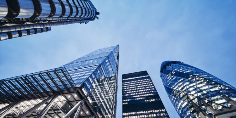 Banks Push CRE Lending Up 85% Even As Delinquencies, Looming Maturities Add Stress