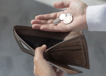 Minimum Wage Hikes Across 20 States Set To Reshape U.S. Pay Standards In 2026