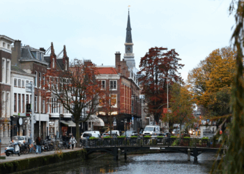 New Report Calls For Netherlands To Invest $176 Billion In Tech, Overhaul Labor Market