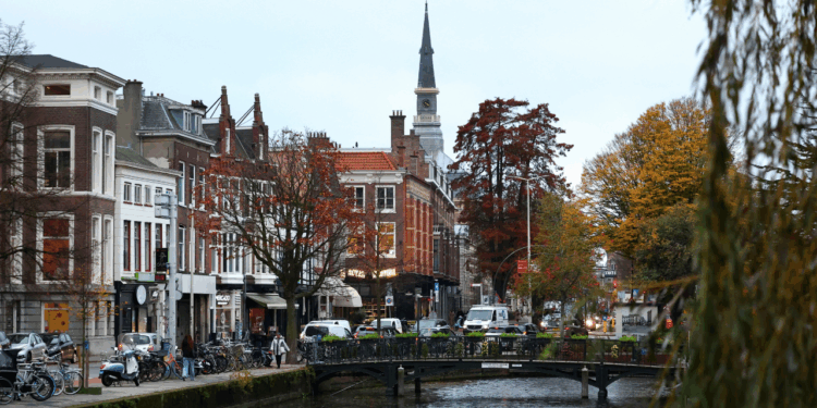 New Report Calls For Netherlands To Invest $176 Billion In Tech, Overhaul Labor Market