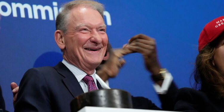 U.S. SEC Moves To Loosen Executive Pay Disclosure Rules As CEO Compensation Hits New Highs