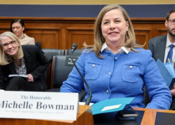 Fed Warns Fragile U.S. Job Market Could Deteriorate Quickly