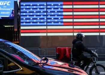 U.S. Worker Productivity Hits Two-Year High While AI Investment Accelerates