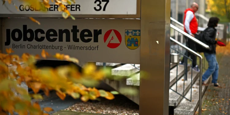 Germany’s Unemployment Tops 3 Million, Merz Calls Jobs Data An “Alarm Signal”