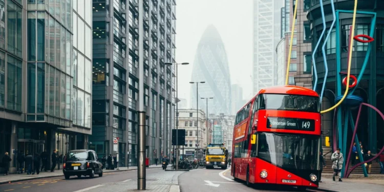 Hybrid Work Pushes U.K. Office Demand Toward Major Motorways And Rail Hubs