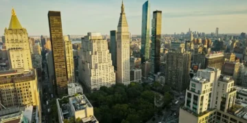 Convene Acquires Coworking Brand NeueHouse Following Bankruptcy Filing