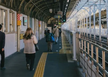 Canada’s Governments Begin Rolling Back Remote Work in 2026