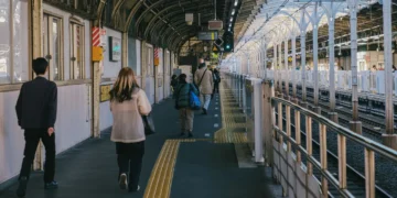 Canada’s Governments Begin Rolling Back Remote Work in 2026