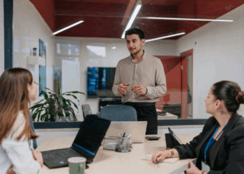 Why Millennials And Gen Z Lead Differently At Work