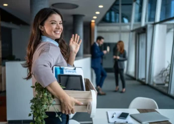 Switching Jobs No Longer Guarantees Bigger Raises in Today’s Low-Churn Labor Market