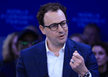 AI&rsquo;s PR Problem Is Fueling A New Six-Figure Talent War Across Big Tech