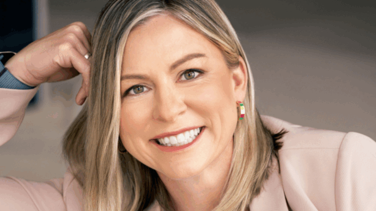 Get Off The Broken Ladder &mdash; The Future Belongs To Those Who Are Career Quilting