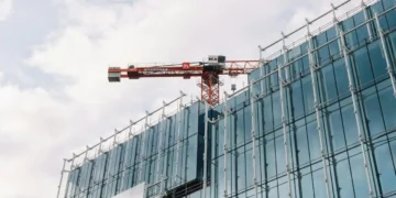 Real Estate Leaders Are Now Having to Redesign Buildings for an AI-Driven Workforce