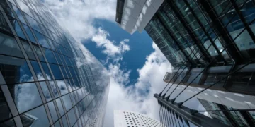 Commercial Real Estate Stocks Slide as AI Fears Hit Office Sector