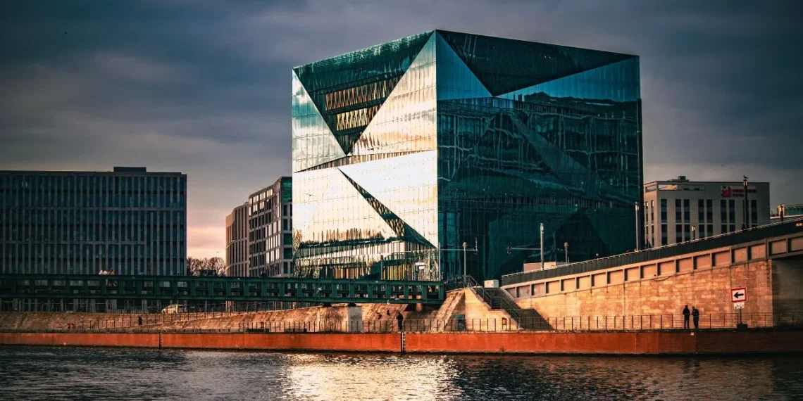 IWG Moves to Acquire Design Offices and Add 50 German Sites to Its 4,000-Location Network