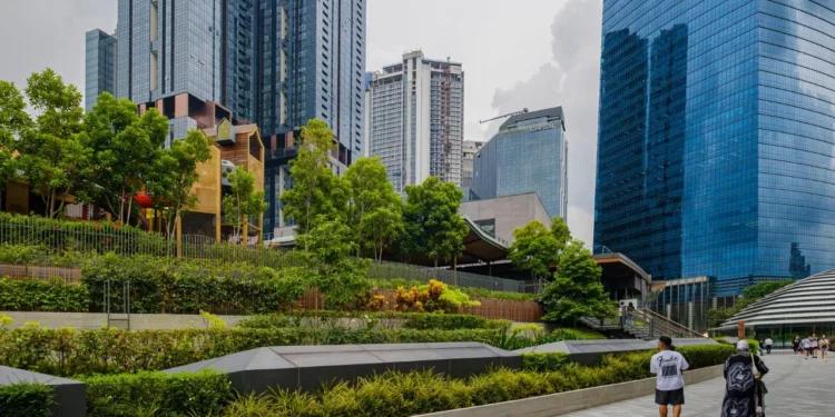 U.S. Cities Add Live-Work-Play Buildings With Coworking Options