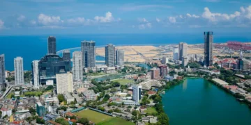 Sri Lanka Moves to Four-Day Workweek as War-Driven Fuel Shortages Intensify